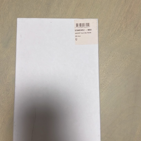 100% AUTHENTIC DIOR PHONE COVER - Picture 5 of 5